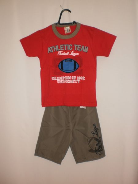 Conjunto camiseta e shorts